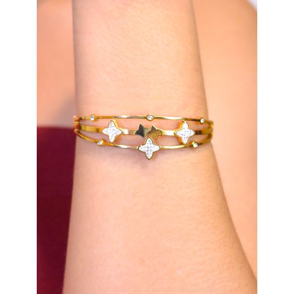 Bracelete estrelas cravejado em aço inox