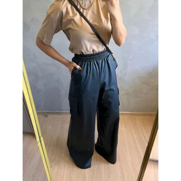 Calça Pantalona Couro Preta