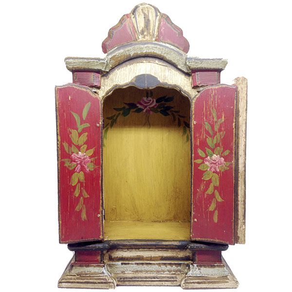 Oratório estilo barroco com base reta e coluna frontal.