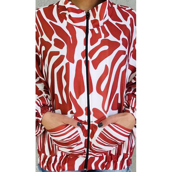 CORTA VENTO ESTAMPADO - SEM CAPUZ - LISTRAS - BRANCO E LARANJA 
