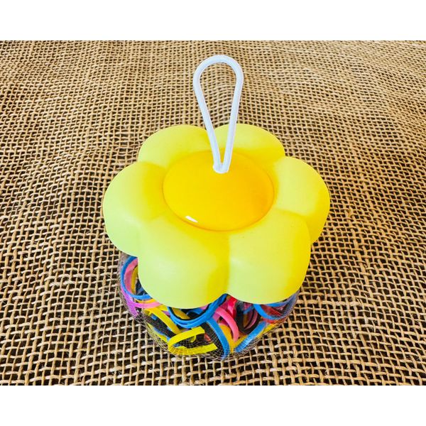 POTE DE ELÁSTICOS PARA CABELO - TEMA FLOR - COR AMARELA 