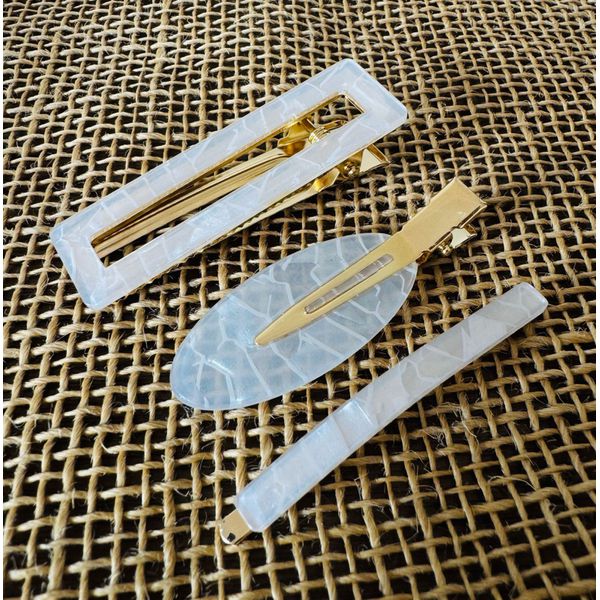 PRESILHAS - KIT 3 UN. - (2 PRESILHAS + 1 MODELO CLIP) - COR BRANCA