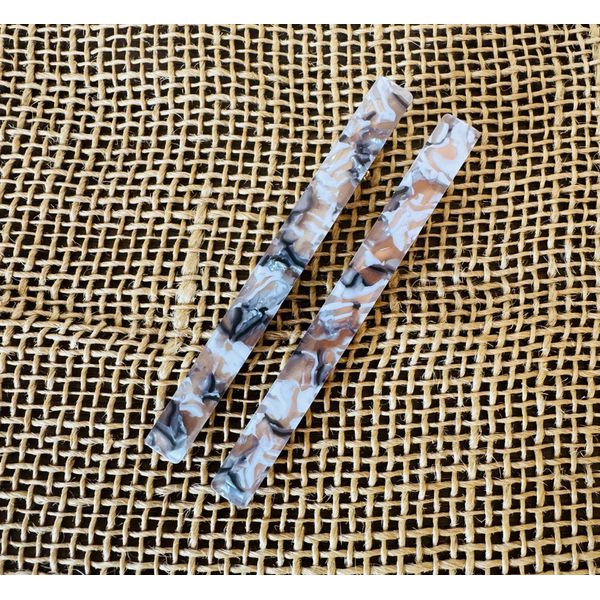 PRESILHAS - KIT 2 UN. - RETANGULAR - TONS DE BRANCO, PRETO E CINZA 