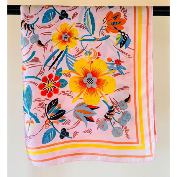 LENÇO FLORAL - COM FUNDO COM ROSA 