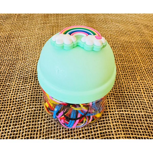 POTE DE ELÁSTICOS PARA CABELO - TEMA ARCO-IRÍS - (COR DA TAMPA - VERDE)