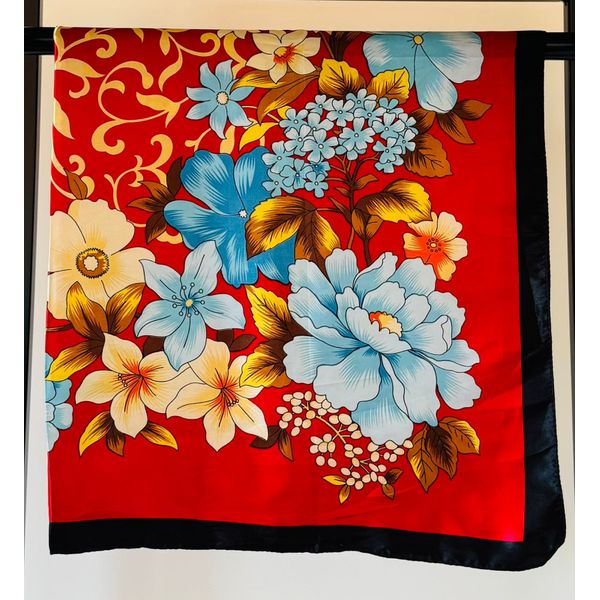 LENÇO - FLORAL - COM FUNDO VERMELHO 