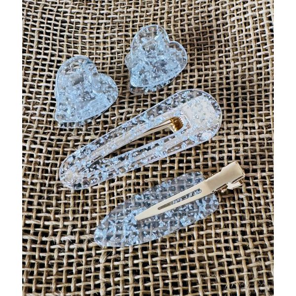 PRESILHAS - KIT 2 UN. + 2 UN. MINI PIRANHA CORAÇÃO - COR PRATA 