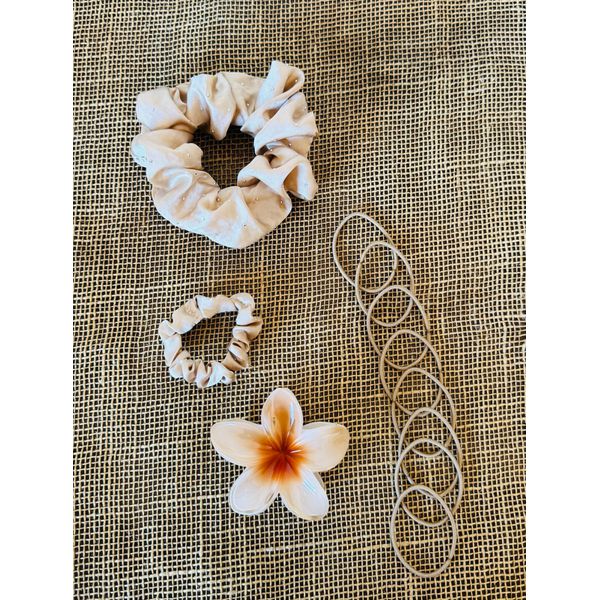KIT ACESSÓRIOS PARA CABELO - COR AREIA/MARROM EM TOM MAIS CLARO 