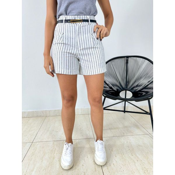 SHORT LINHO LISTRADO CINTO OFF/PRETO