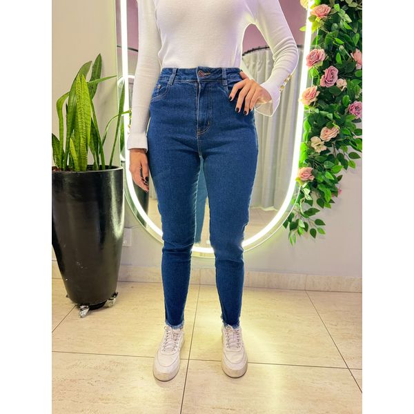 CALÇA JEANS SKINNY DESFIADO JEANS ESCURO