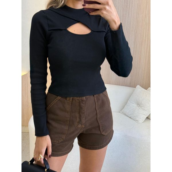 BLUSA CANELADA LUA PRETO