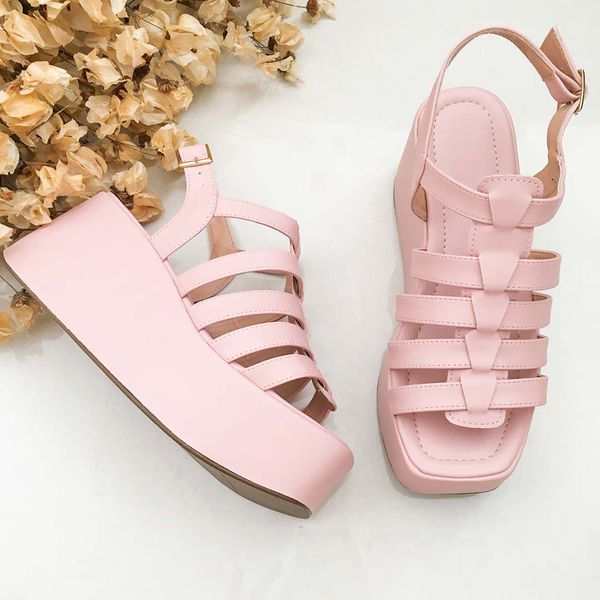 Sandalia anabela salto de madeira sale