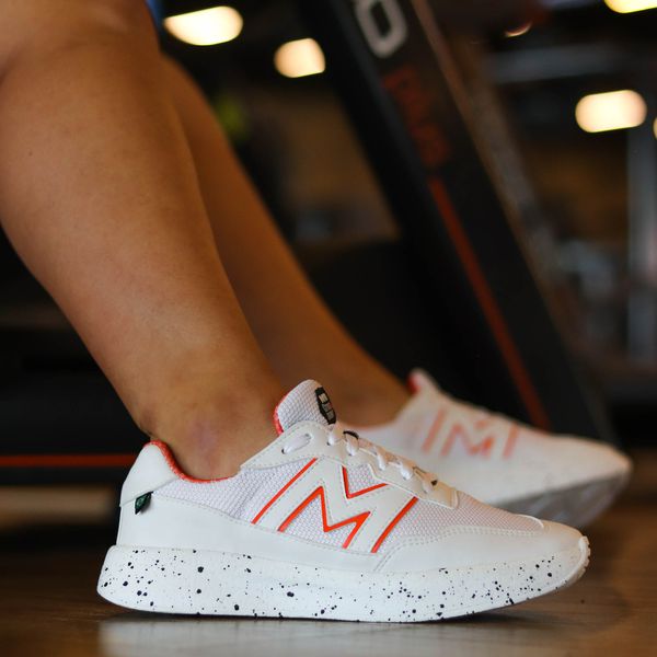 Tênis Branco para Treino Xtep Run II - White Orange