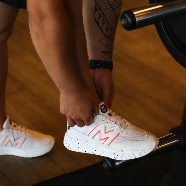 Tênis Branco para Treino Xtep Run II - White Orange