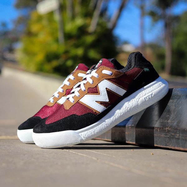 Tênis de Treino MVP Soft Pulse - Wine Black