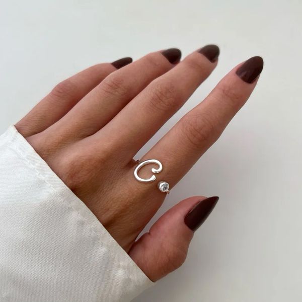 ANEL REGULÁVEL LETRA C ZIRCÔNIA CRISTAL PRATA 925 - My Prata Joias