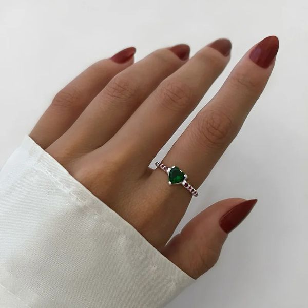 ANEL SOLITÁRIO ZIRCÔNIA CORAÇÃO ROSA E VERDE PRATA... - My Prata Joias