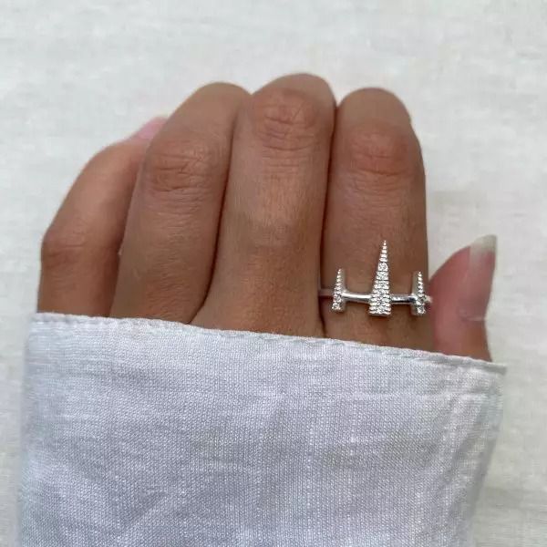 ANEL TRIÂNGULOS ZIRCÔNIA CRISTAL PRATA 925 - My Prata Joias