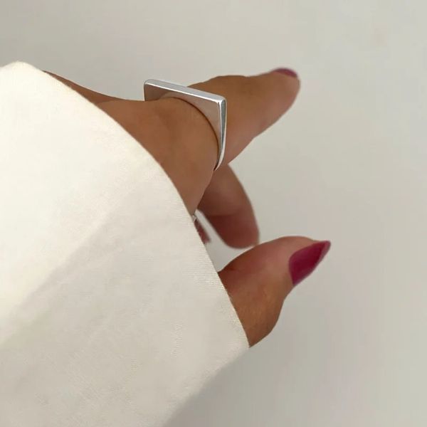 ANEL QUADRADO LISO PRATA 925 - My Prata Joias