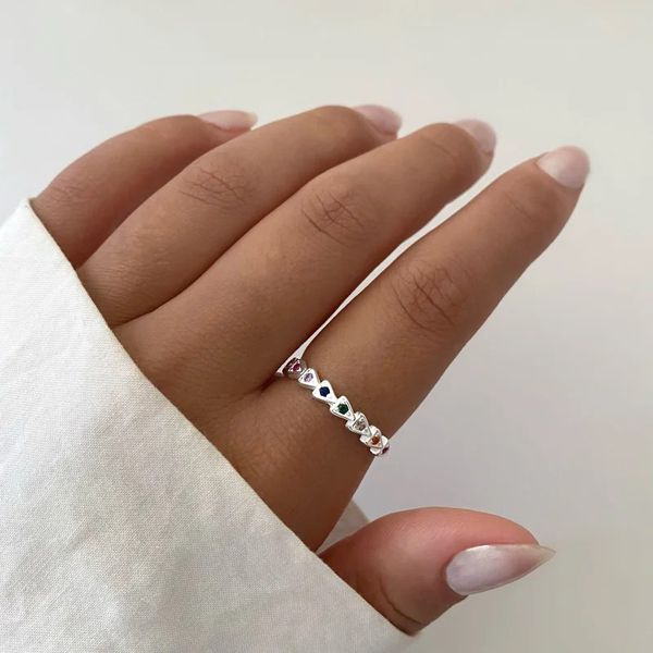 ANEL TRIÂNGULOS ZIRCÔNIAS COLORIDAS PRATA 925 - My Prata Joias