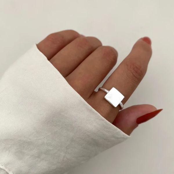 ANEL QUADRADO LISO PRATA 925 - My Prata Joias