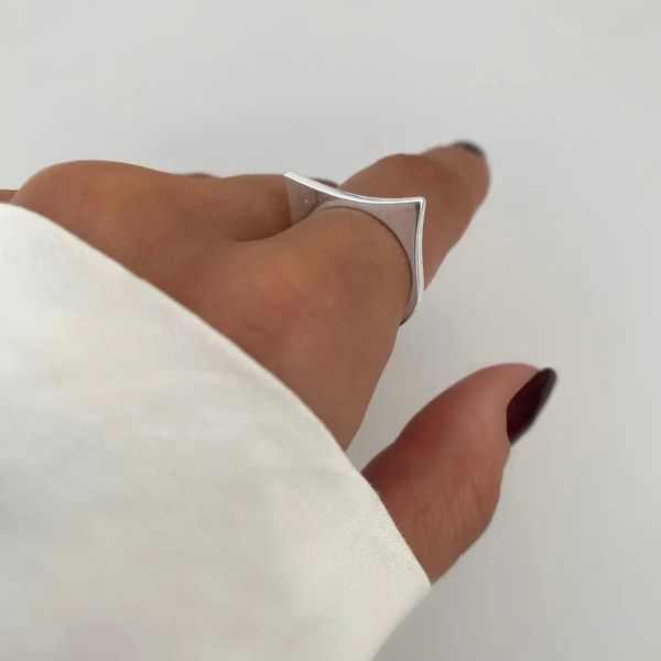 ANEL QUADRADO LISO PRATA 925 - My Prata Joias