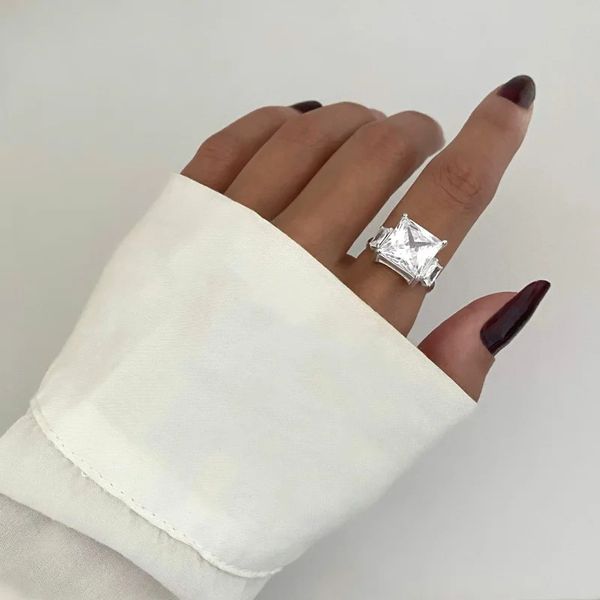 ANEL QUADRADO ZIRCÔNIA CRISTAL PRATA 925 - My Prata Joias