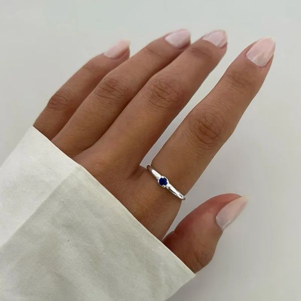 ANEL SOLITÁRIO ZIRCÔNIA AZUL PRATA 925 - My Prata Joias