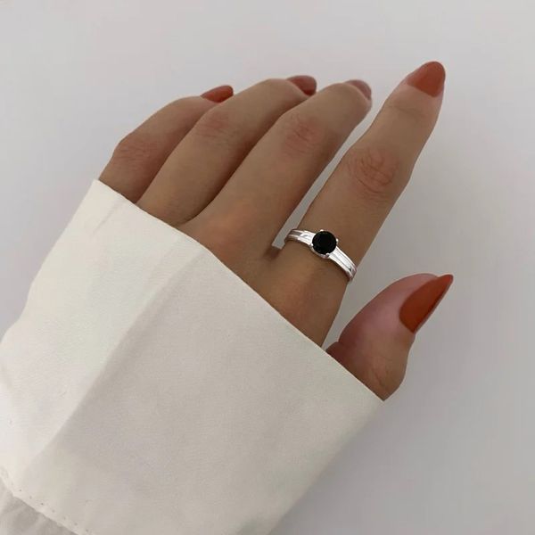 ANEL SOLITÁRIO ZIRCÔNIA PRETA PRATA 925 - My Prata Joias