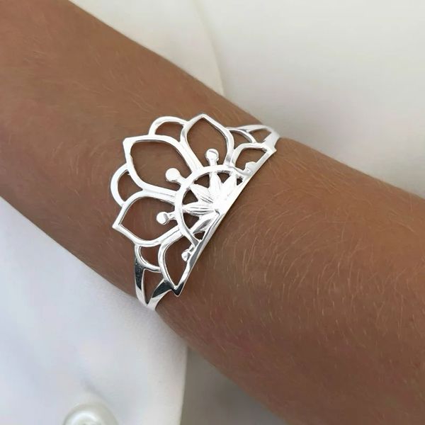 BRACELETE REGULÁVEL FLOR DE LÓTUS PRATA 925 - My Prata Joias