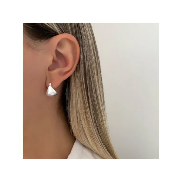 BRINCO LISO CLICK PRATA 925 - My Prata Joias