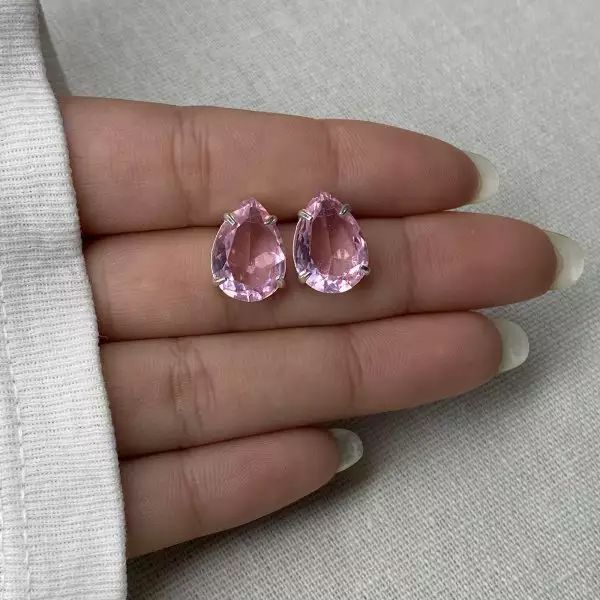 BRINCO GOTA ROSA CLARO PRATA 925 - My Prata Joias