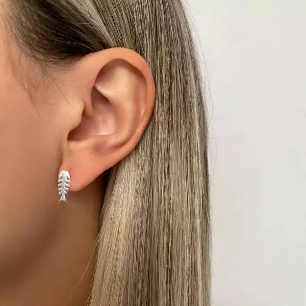 BRINCO ESPINHA DE PEIXE LISO PRATA 925 - My Prata Joias