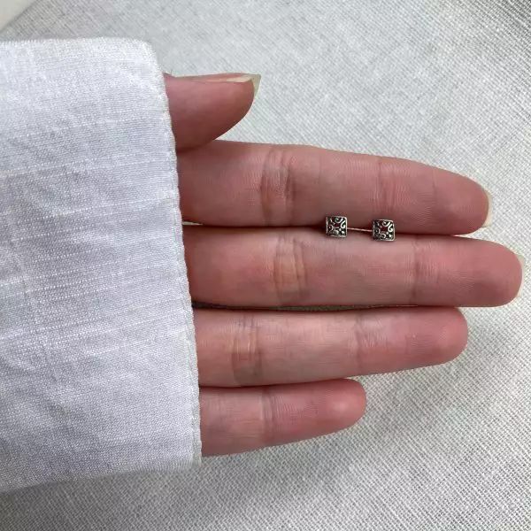 BRINCO QUADRADO INDIANO PRATA 925 - My Prata Joias