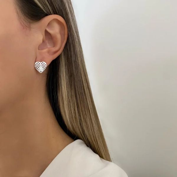 BRINCO CORAÇÃO NOSSA SENHORA ZIRCÔNIA CRISTAL PRAT... - My Prata Joias