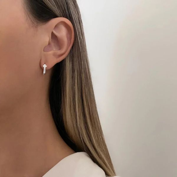 BRINCO ARGOLA CRUZ PRATA 925 - My Prata Joias