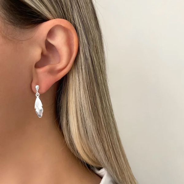 BRINCO FOLHA LISO PRATA 925 - My Prata Joias