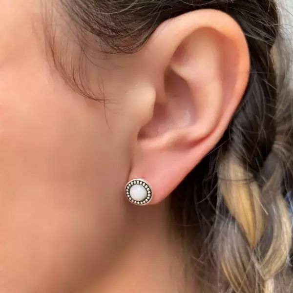 BRINCO REDONDO PEDRA BRANCA INDIANA PRATA 925 - My Prata Joias