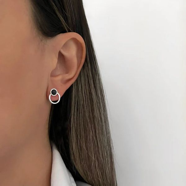 BRINCO CÍRCULO PEDRA ONIX CABOCHÃO PRATA 925 - My Prata Joias