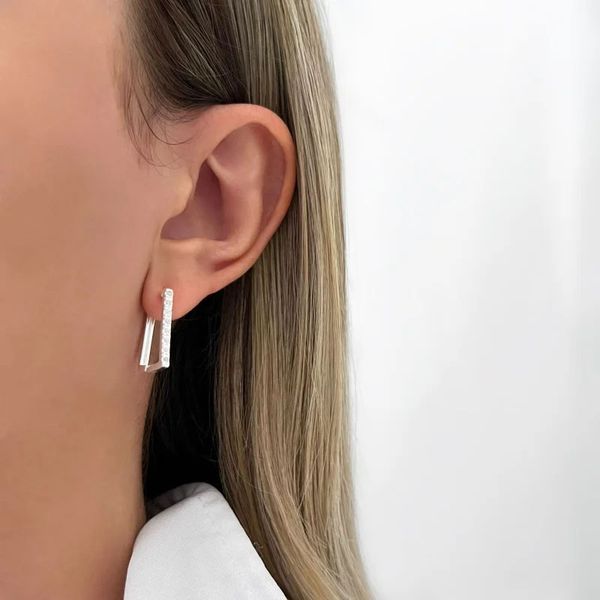 BRINCO QUADRADO CLICK ZIRCÔNIA P PRATA 925 - My Prata Joias