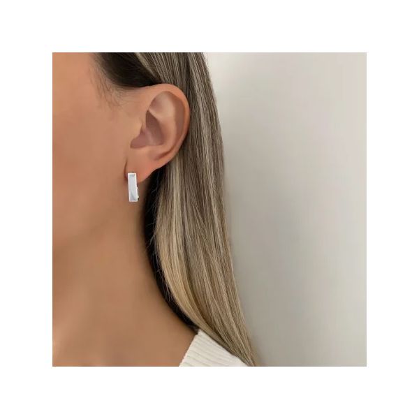 BRINCO RETÂNGULAR LISO PRATA 925 - My Prata Joias