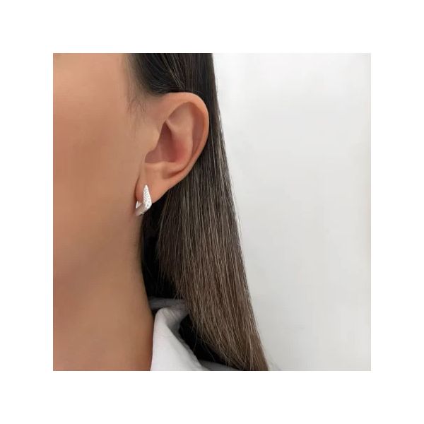 BRINCO CLICK CRAVEJADO PRATA 925 - My Prata Joias