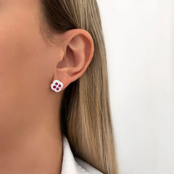 BRINCO FLOR ZIRCÔNIA ROSA ESCURO E CRISTAL PRATA 9... - My Prata Joias