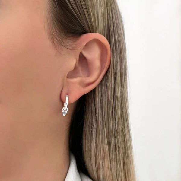 ARGOLINHA LISA COM PINGENTE PONTO DE LUZ PRATA 925 - My Prata Joias