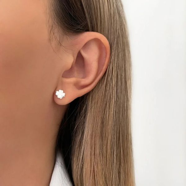 BRINCO TREVO LISO PRATA 925 - My Prata Joias