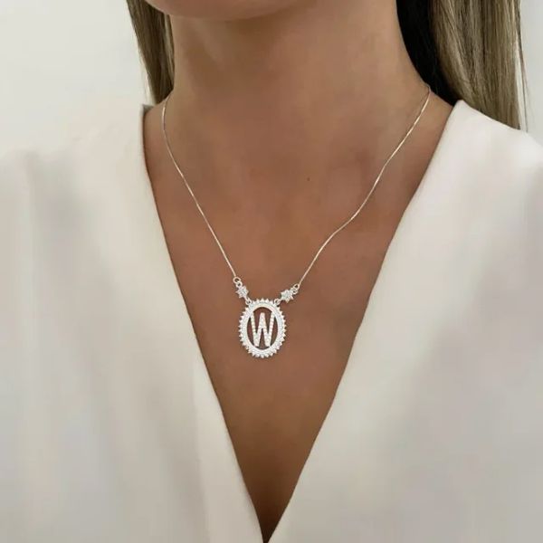 GARGATILHA CRAVEJADA LETRA W ZIRCÔNIA CRISTAL PRAT... - My Prata Joias