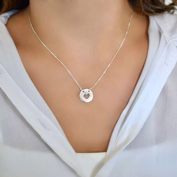 GARGANTILHA MEDALHA CORAÇÃO VAZADO PRATA 925 - My Prata Joias