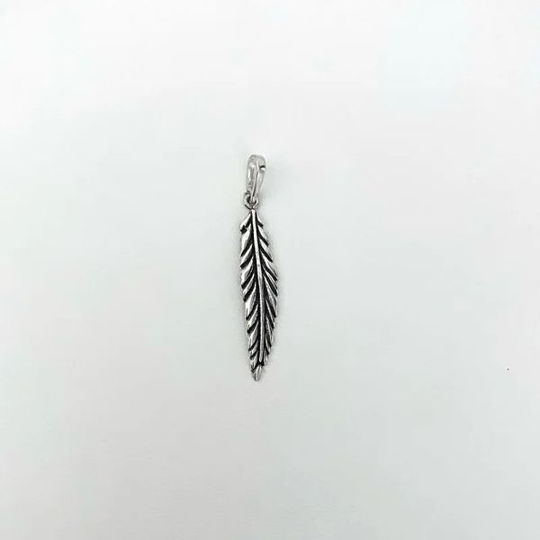 PINGENTE PENA INDIANO PRATA 925 - My Prata Joias
