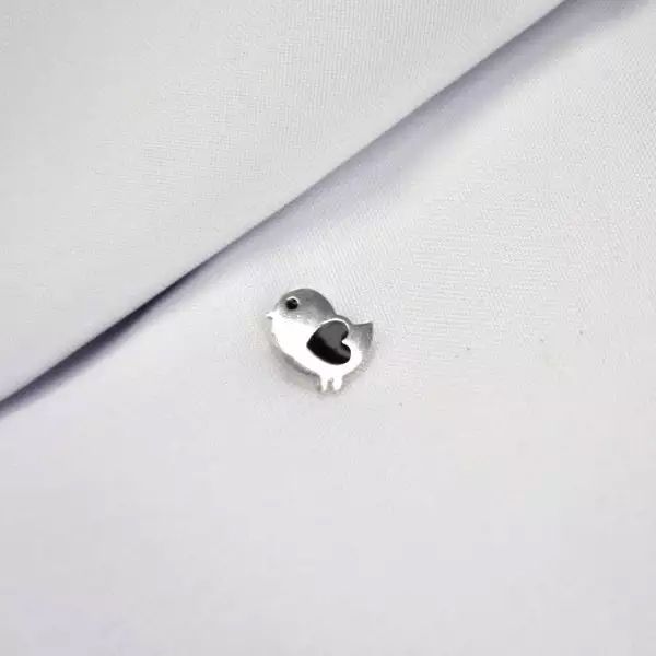 PINGENTE PASSÁRO CORAÇÃO ONIX PRATA 925 - My Prata Joias