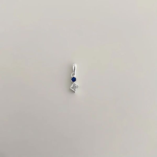 PINGENTE ZIRCÔNIA AZUL ESCURO E CRISTAL PRATA 925 - My Prata Joias